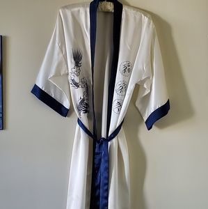 Exquisite 100% silk kimono